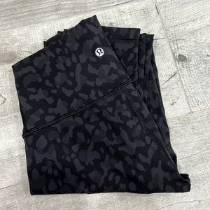 Lululemon Wunder Under 28” Formation Camo Deep Coal Multi